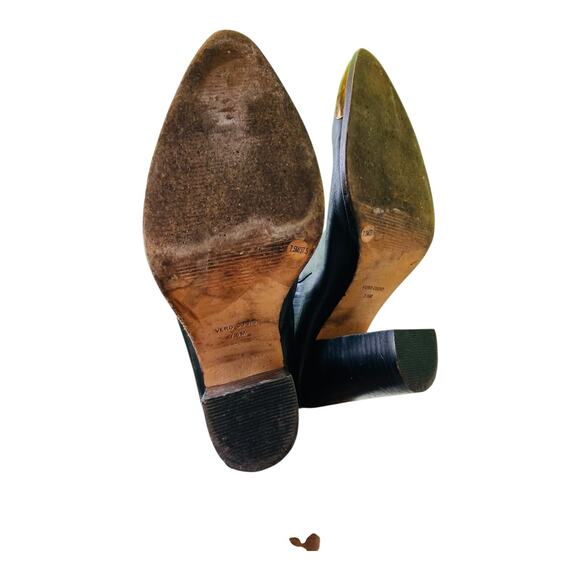 BCBGMAXAZRIA Slip On Pointed Toe Heeled Boots Leather Black US 7.5 EU 37.5 - Picture 5 of 9